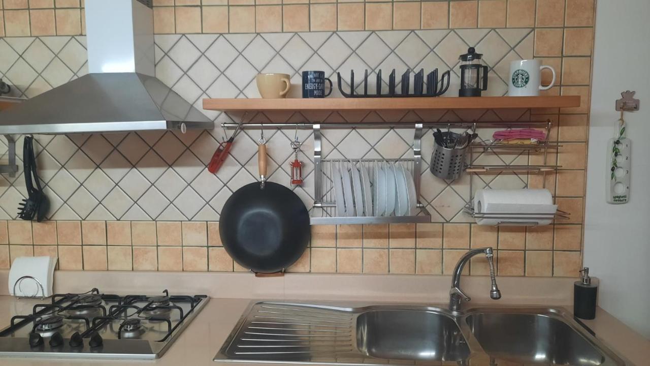 White Home Quartieri Spagnoli Naples Extérieur photo