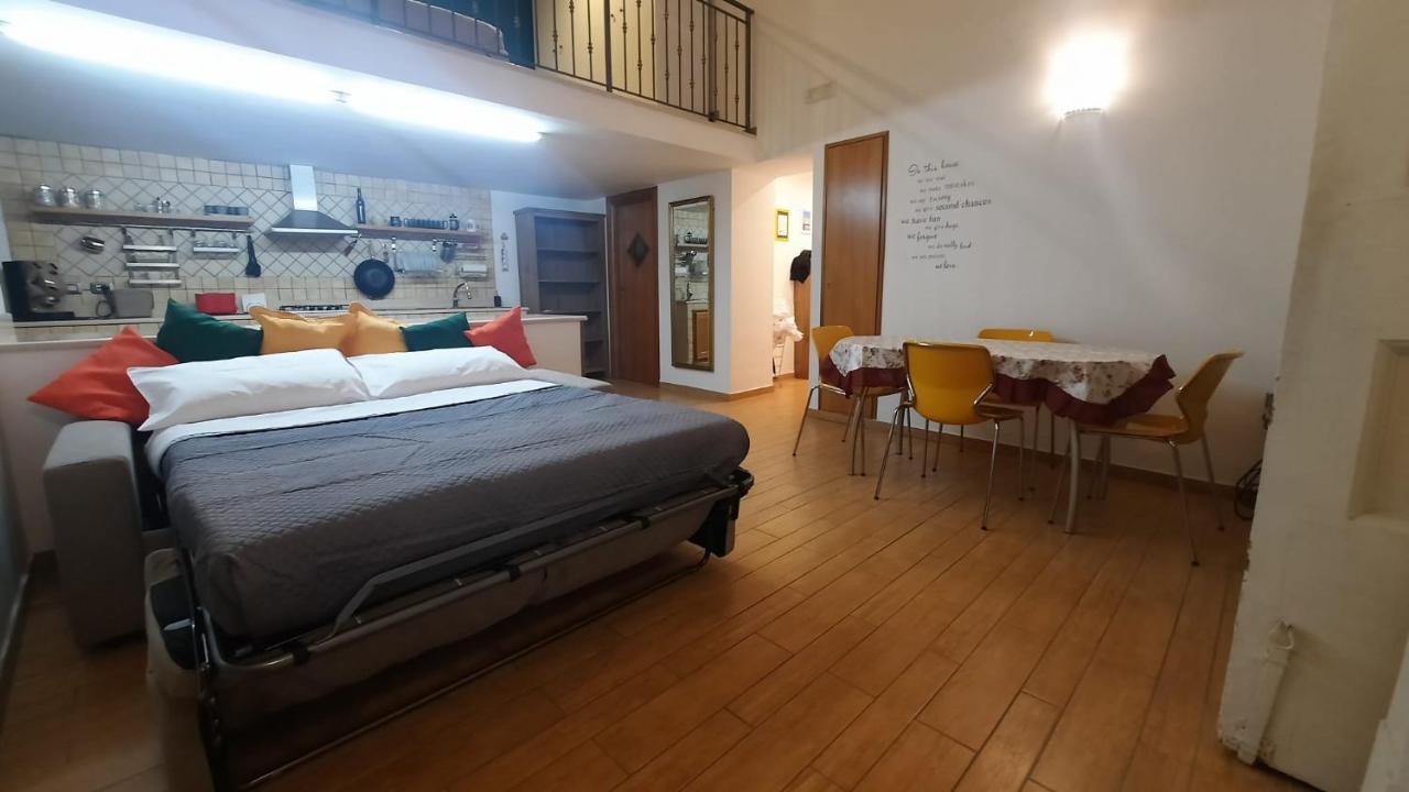 White Home Quartieri Spagnoli Naples Extérieur photo